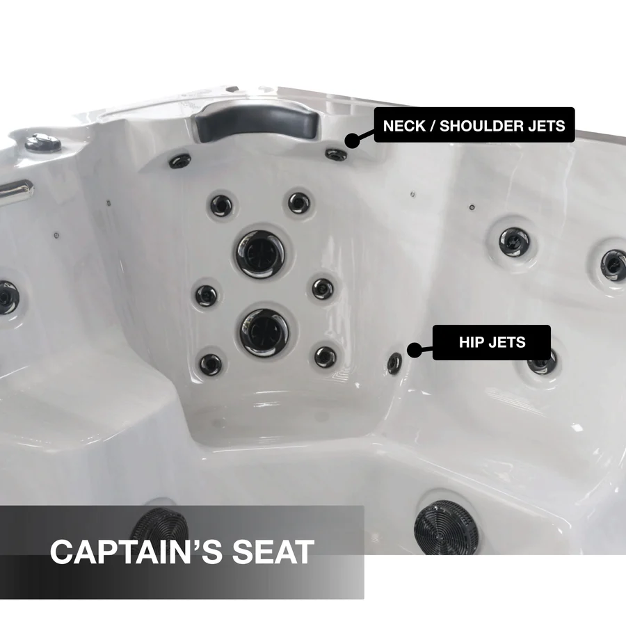Erie SE captain's seat detail with neck, shoulder, and hip jets